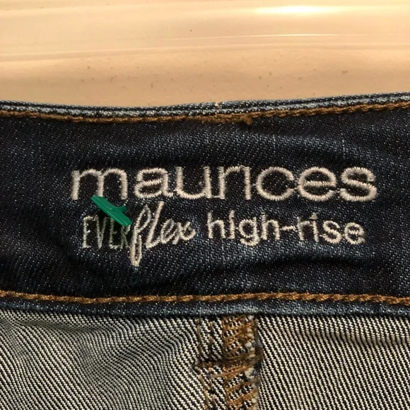 Maurices straight leg woman Jean - Picture 6 of 8